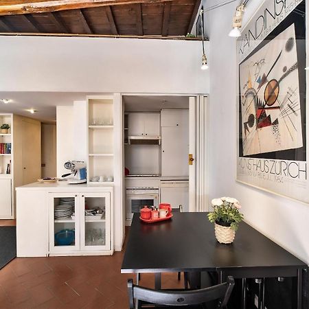 Appartamento Via Dei Baullari โรม ภายนอก รูปภาพ