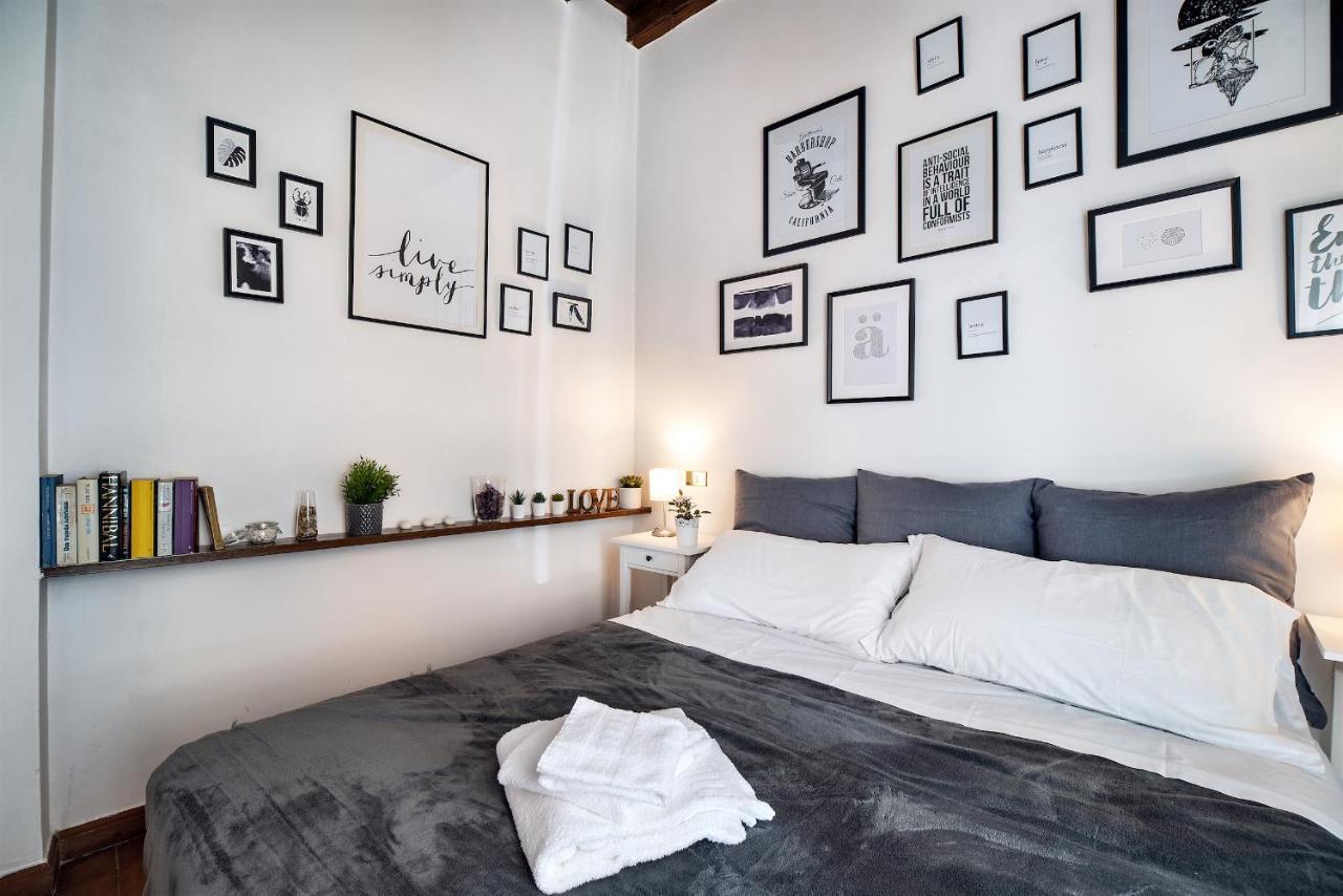 Appartamento Via Dei Baullari โรม ภายนอก รูปภาพ