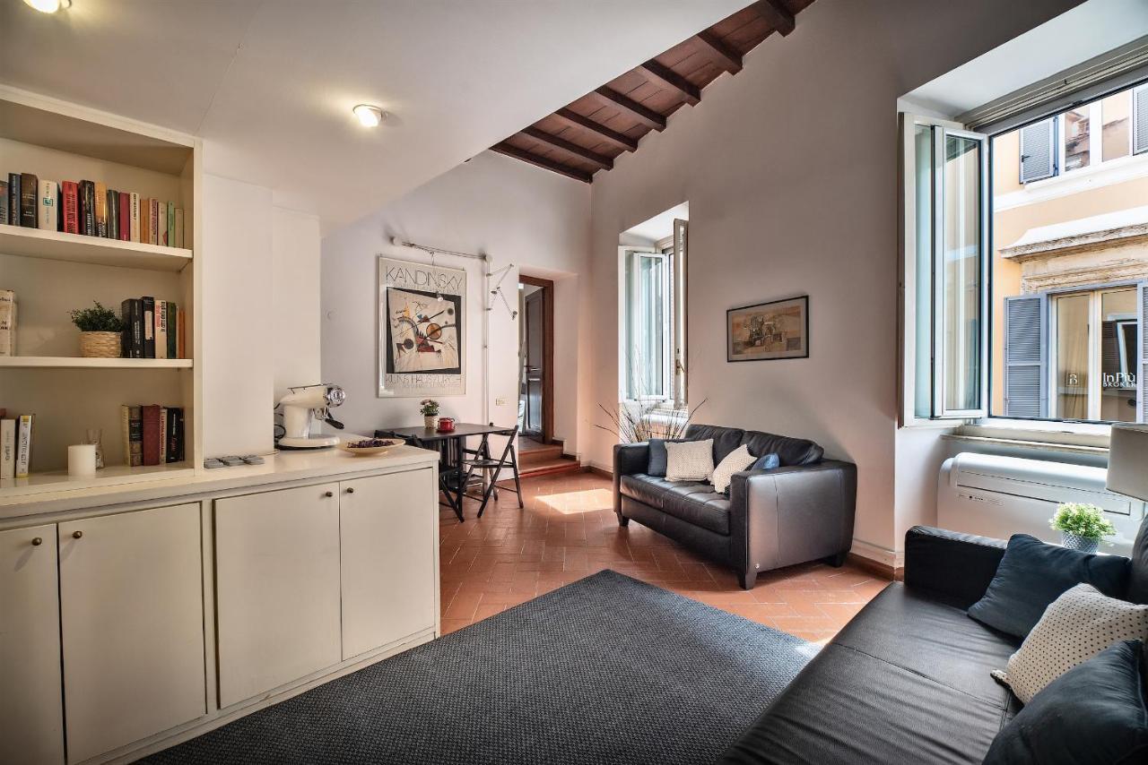 Appartamento Via Dei Baullari โรม ภายนอก รูปภาพ