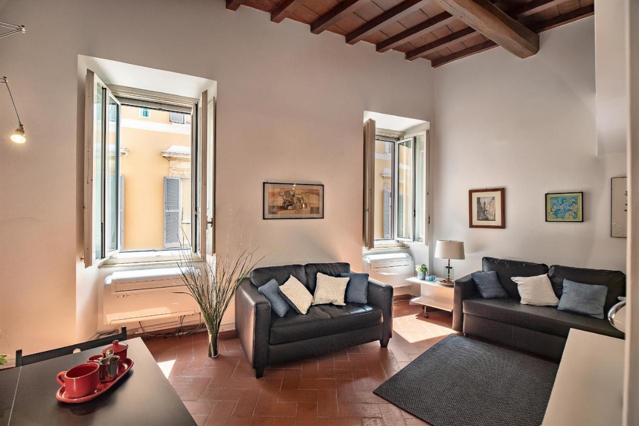 Appartamento Via Dei Baullari โรม ภายนอก รูปภาพ