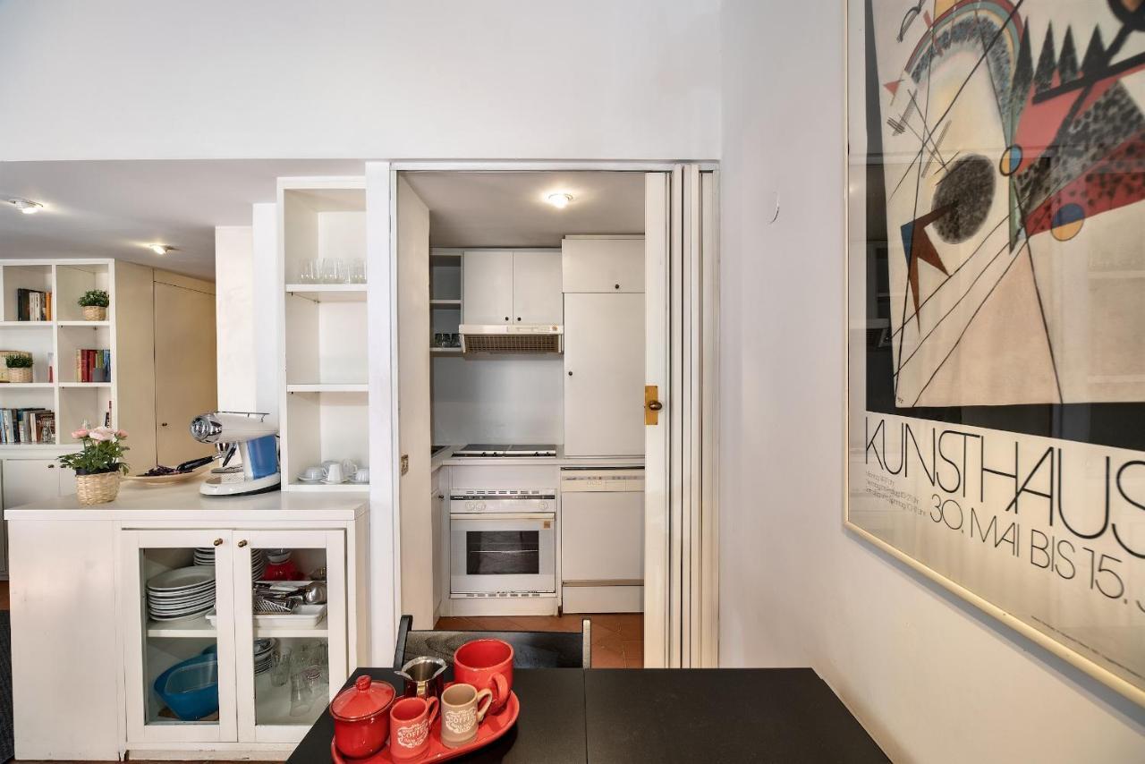 Appartamento Via Dei Baullari โรม ภายนอก รูปภาพ