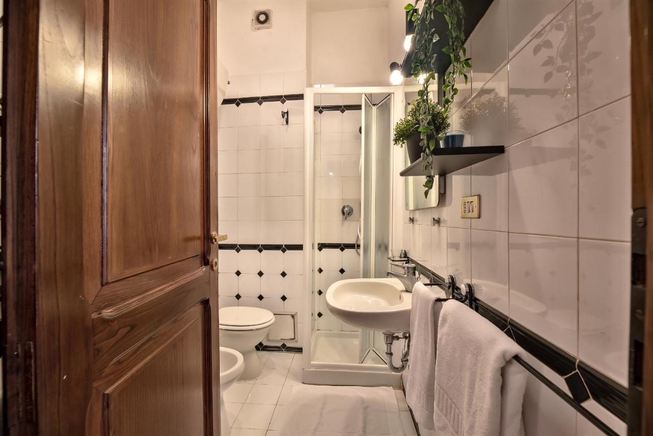 Appartamento Via Dei Baullari โรม ภายนอก รูปภาพ